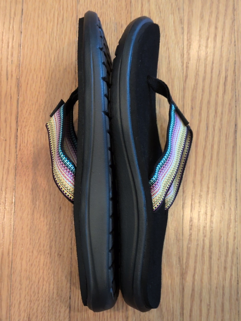 Teva Voya Women's Flip Flops with Antiguous Multicolor Straps 9 - Picture 5 of 8